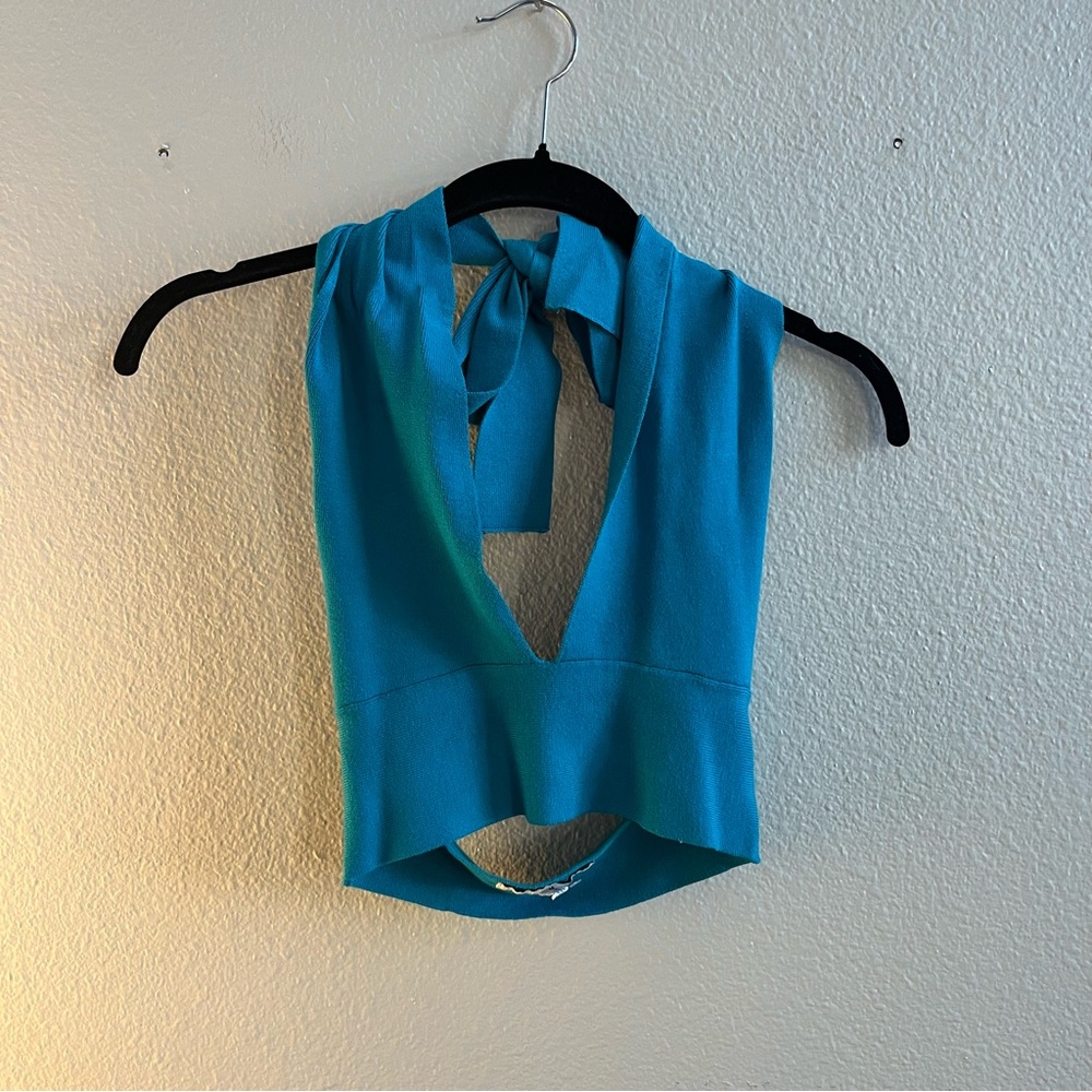 Knit tie-neck cropped halter top